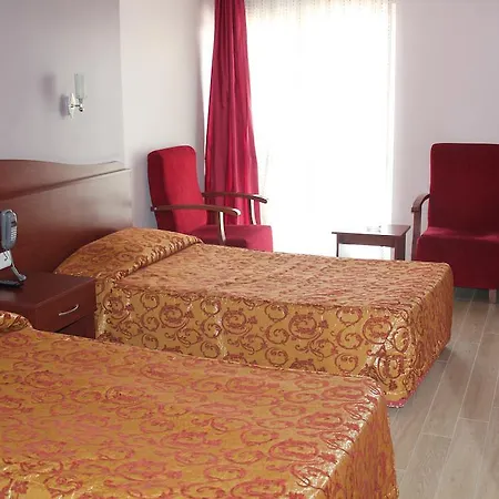 Kaya Hotel 3*