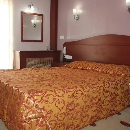Kaya Hotel 3*