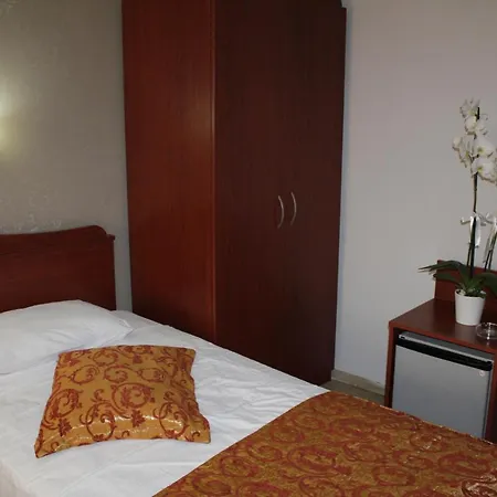 Kaya Hotel 3*