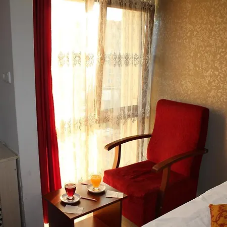 Kaya Hotel