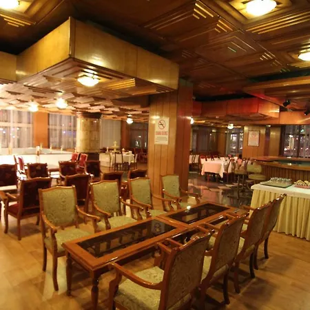 Kaya Hotel