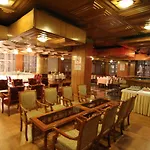 Kaya Hotel